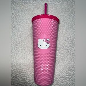Brand new hello kitty pink tumbler💕Hello kitty face